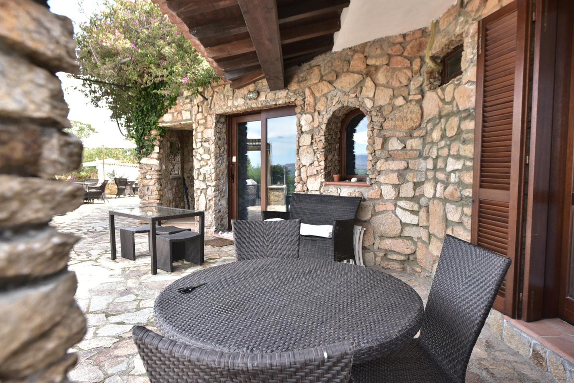 Villa Minda Lodge & View San Teodoro  Exterior photo