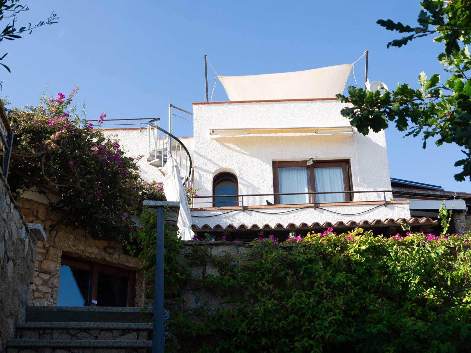 Villa Minda Lodge & View San Teodoro  Exterior photo